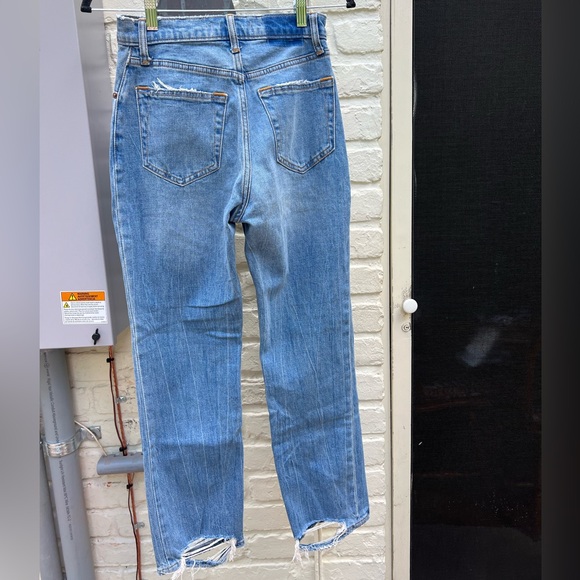 Abercrombie and Fitch Ultra High Rise Straight Jean Size 0/25 Regular - Picture 4 of 6